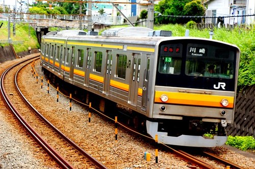 Nanbu line205-304b.jpg