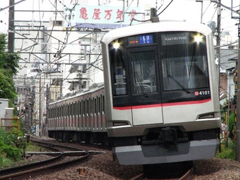 Tokyu Touyoko line4000-401.jpg
