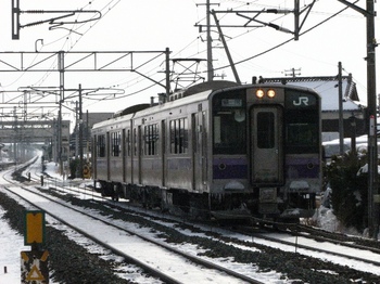 Touhoku Line701-05a.jpg