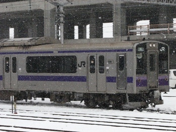 Touhoku Line701-10a.jpg